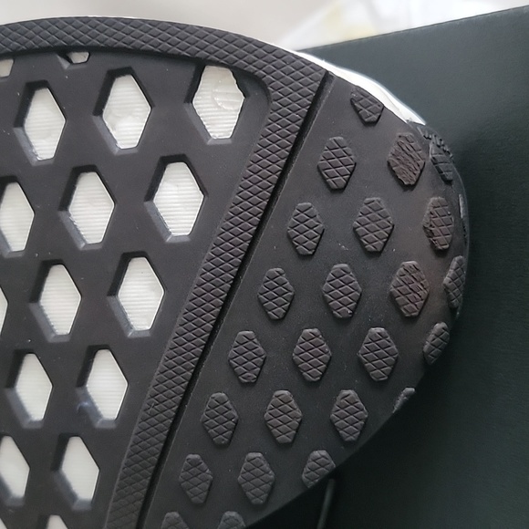 MENS ADIDAS NMD_R1 SPECTOO SHOES SIZE 9 5 - Picture 14 of 16